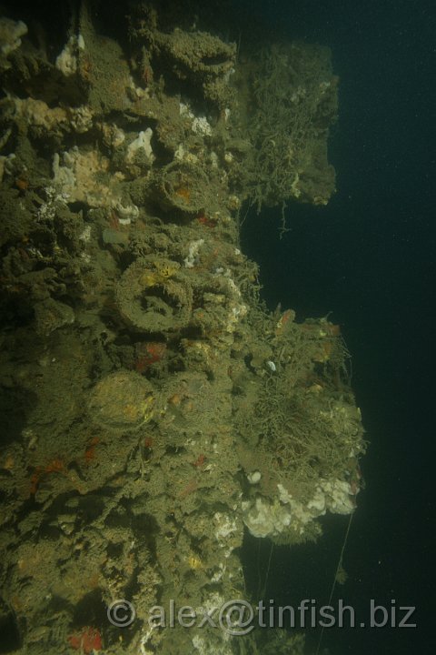 HMS_Exeter-040.JPG - Speaking tubes line the open bridge
