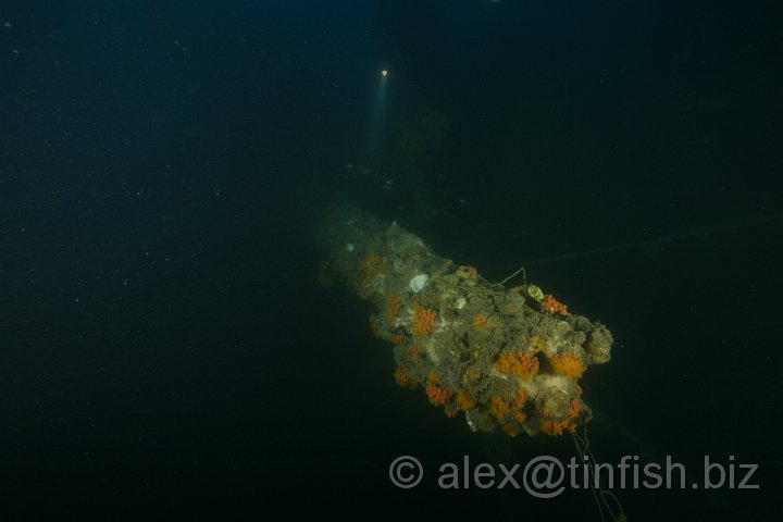 HNLMS_De_Ruyter-013.JPG - Forward main 6" gun