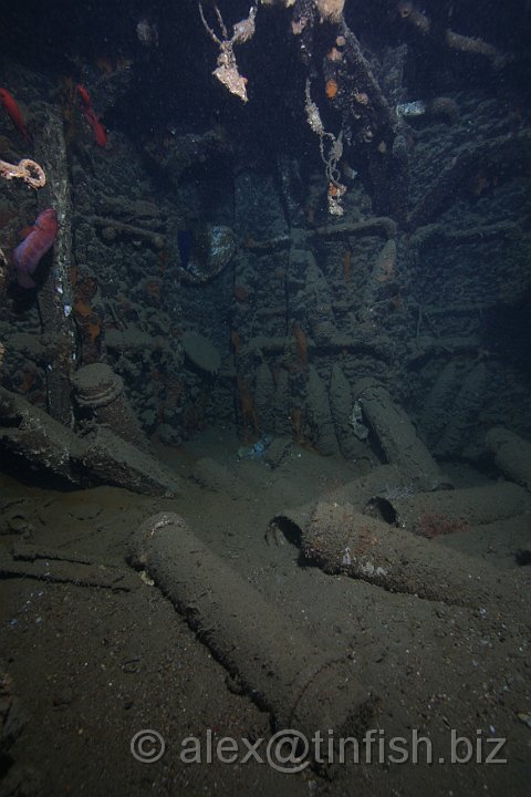 USS_Aaron_Ward-593.JPG - Ready magazine below the rear 5" gun