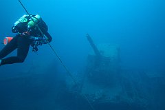 USS_Aaron_Ward-1