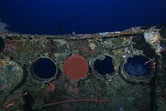 USS_Aaron_Ward-665
